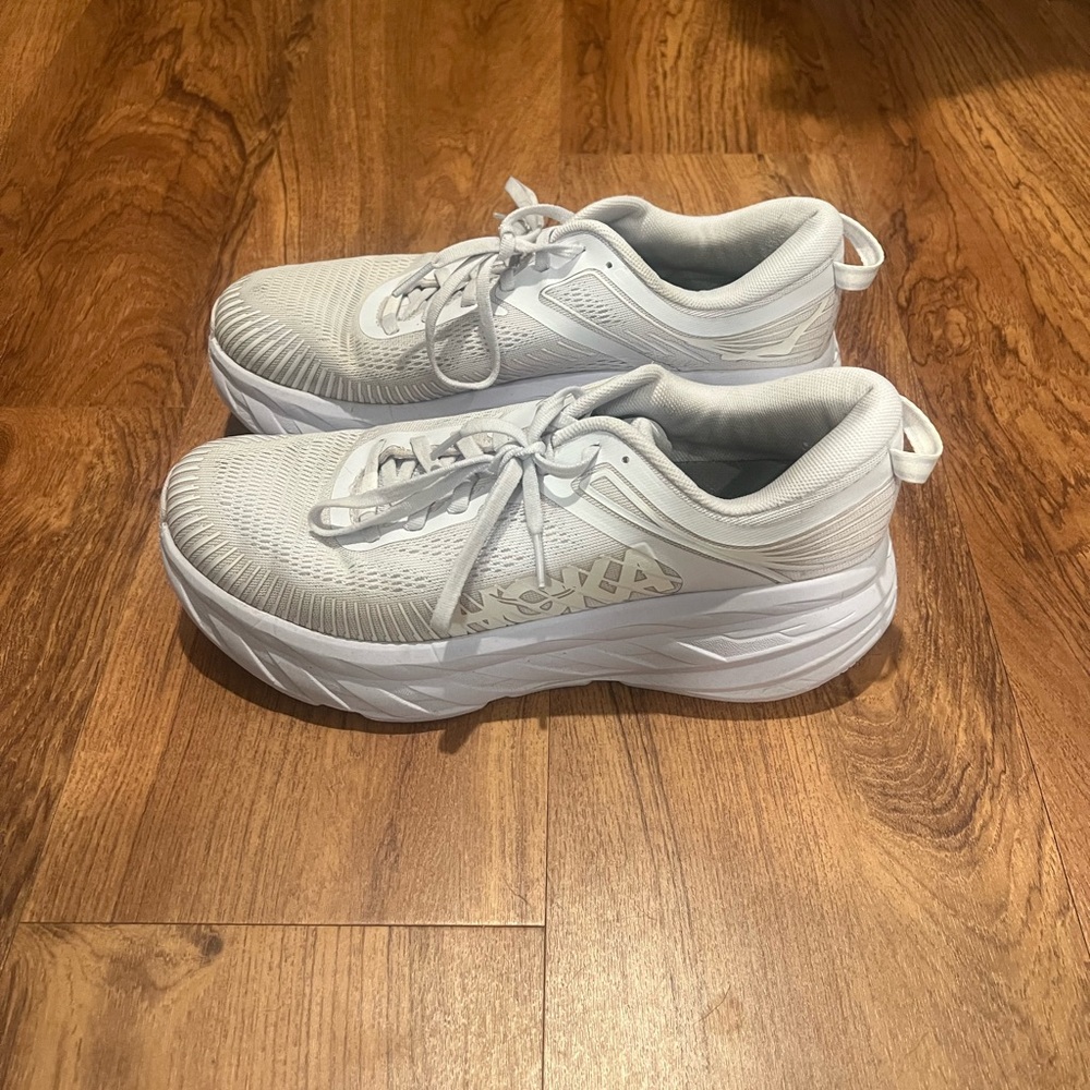 Bondi 7 Hokas
